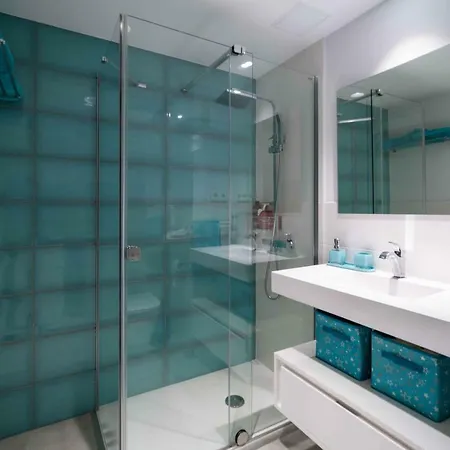 Frontline With Blue Views لاس بالماس دي غران كاناريا