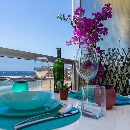 Frontline With Blue Views شقة