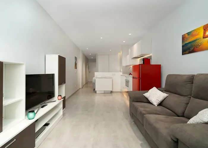 Frontline With Blue Views 아파트